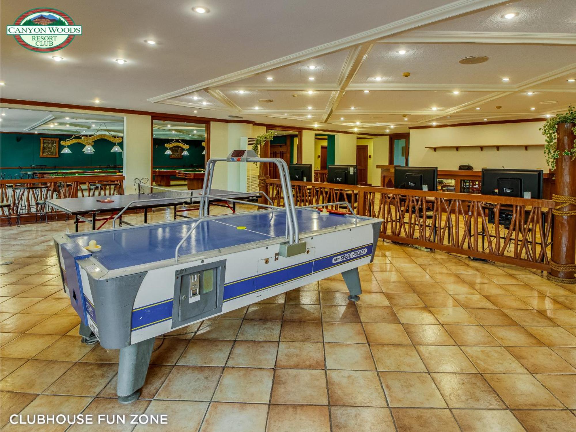 Canyon Woods Resort Club Tagaytay Tagaytay City Exterior photo